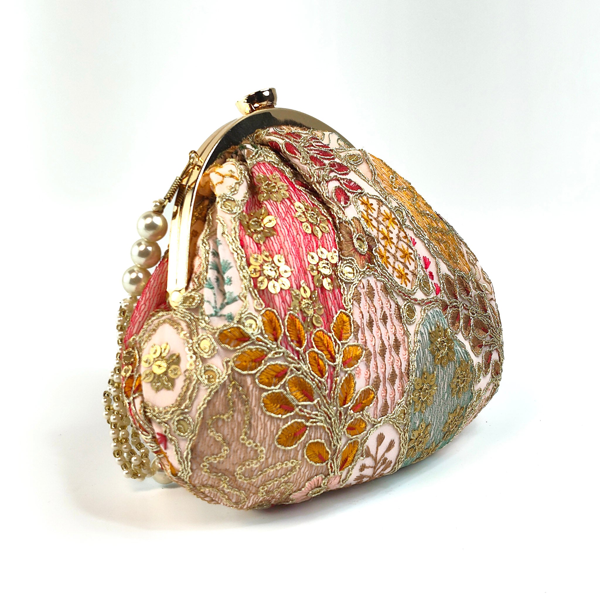 The Victorian Bloom Batwa