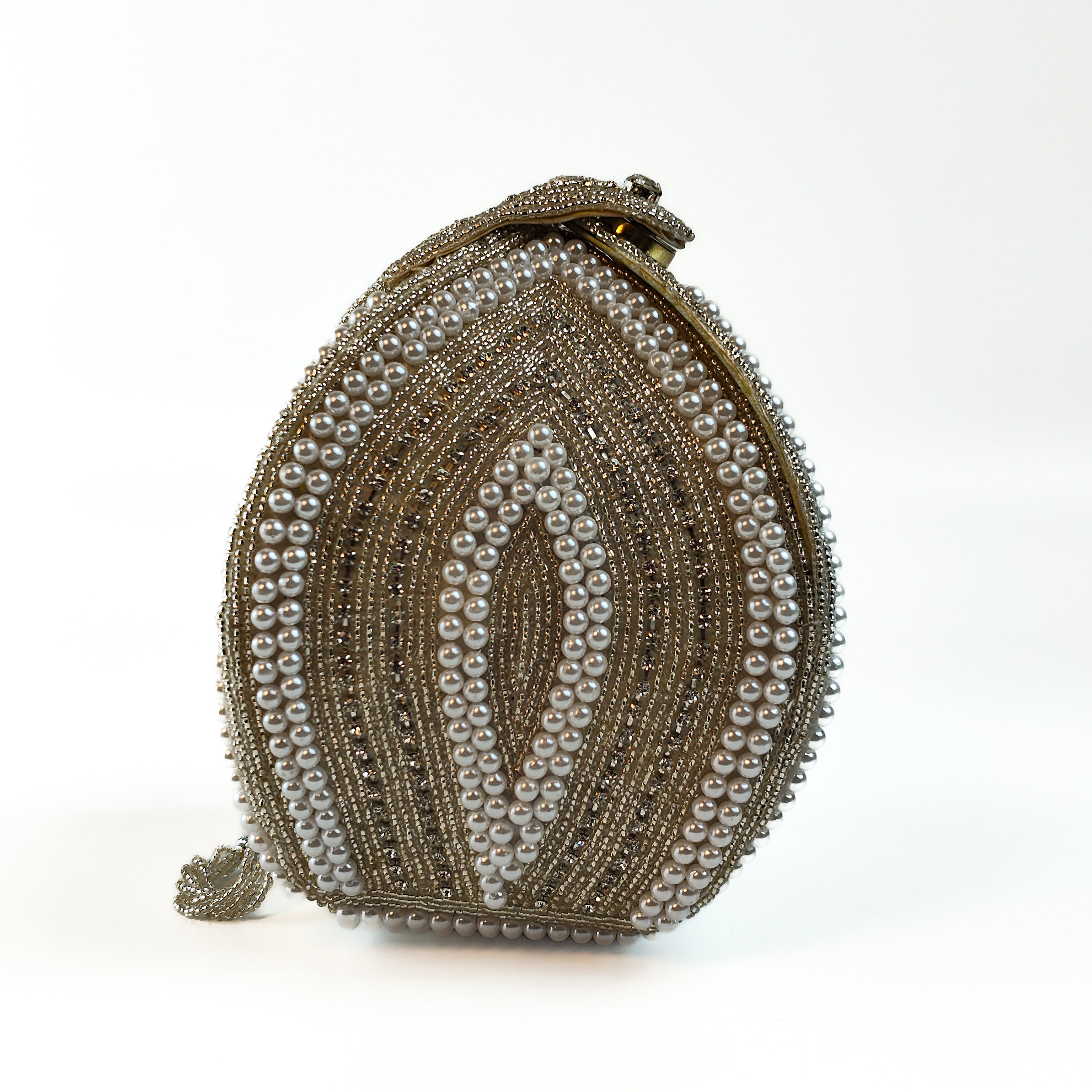 The Maharani Pearl Premium Clutch